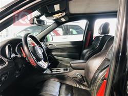 جیپ گراند شیرۆکی